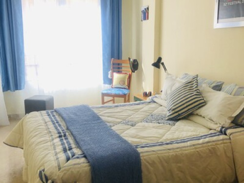 Lovely place in a nice area & sea!