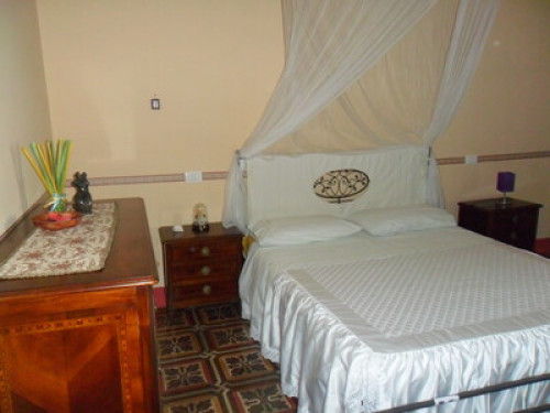 Family or couples looking to relax