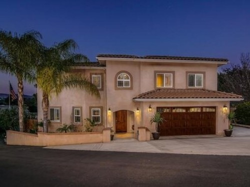 Cali Comfort Escape