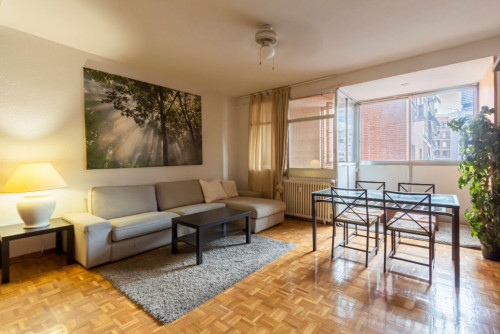 C/Rafael Herrera, 3 6ºC, Habitación 1