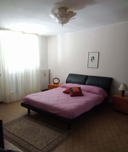 Room in Via Val di Fassa, San Benedetto del Tronto for 70 m² with 2 bedrooms