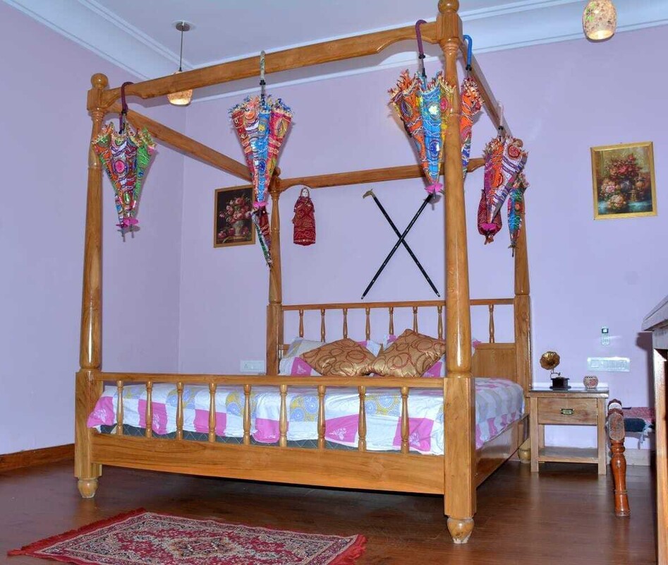 Queen Bedroom (Single Bed) - 1