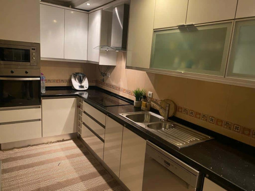 Charming and spacious 3 bedroom home (pets allowed) - Gallery - 16