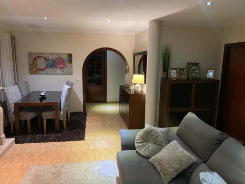 Charming and spacious 3 bedroom home (pets allowed) - Gallery - 18