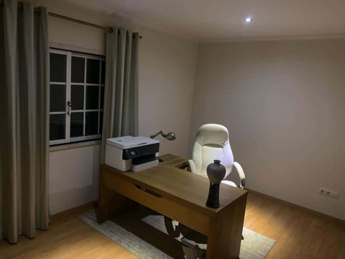 Charming and spacious 3 bedroom home (pets allowed) - Gallery - 9