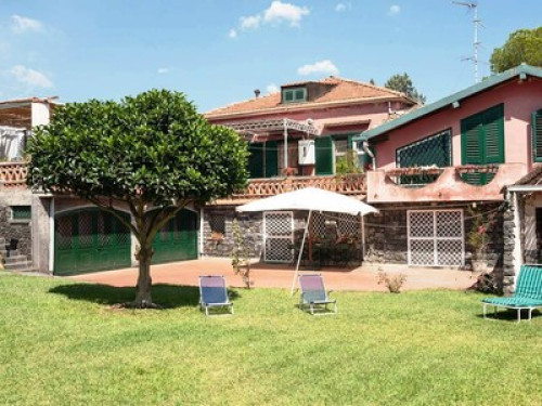 Close to the sea Villa with garden - Gallery - 26