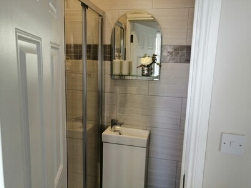 Guest house, ensuite, room - Gallery - 6