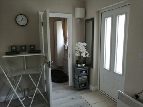 Guest house, ensuite, room