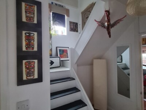 friendly-modern-homestay-liverpool-146825953020240820052237AM