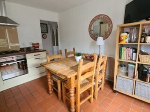 friendly-modern-homestay-liverpool-26487142720240820052236AM