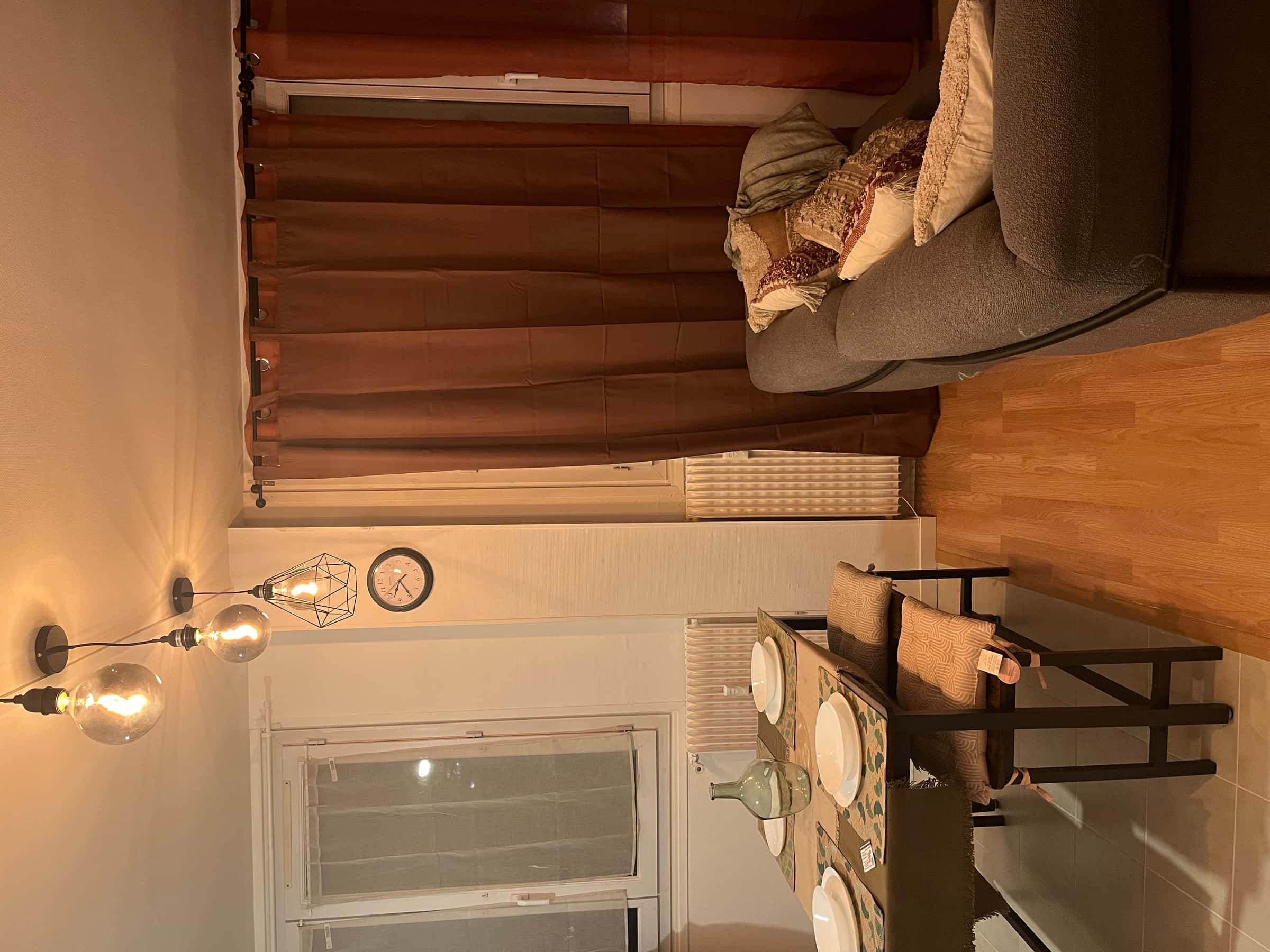  3 Bedrooms - 2 Bathrooms  -  Chambre dans un appartement de 3 chambres  - Gallery -  11
