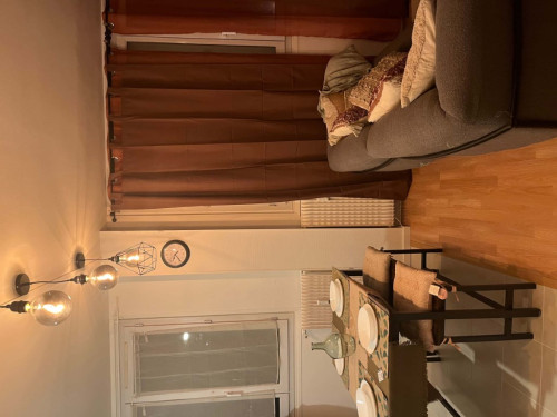 Suite avec salle de bain privee