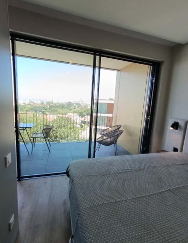Amazing studio with private balcony in Vila Nova de Gaia, Porto