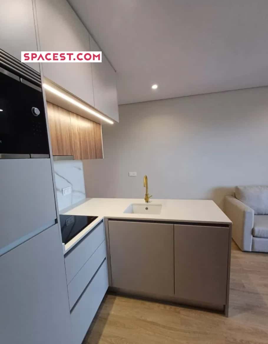 Amazing Studio With Private Balcony In Vila Nova De Gaia, Porto - 1