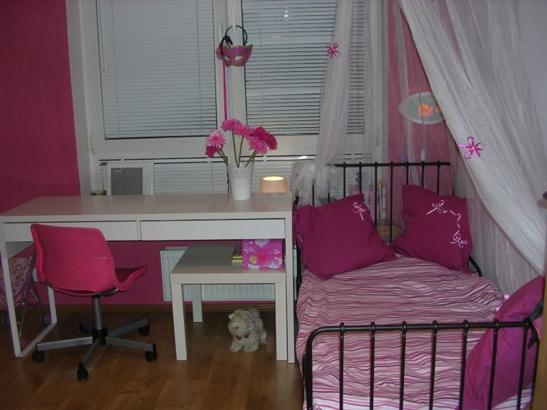Bedroom (Full Room) - 1