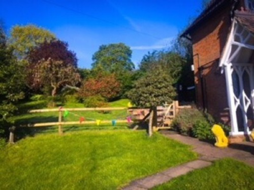 enjoy-stratford-upon-avon-with-us-birmingham-13869156120240821043228AM