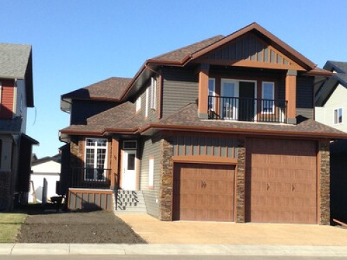 Loves reading Red Deer