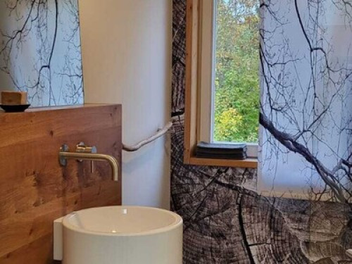 Holiday apartment with garden view