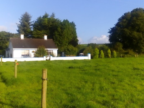 Friendly Country Cottage with Pets