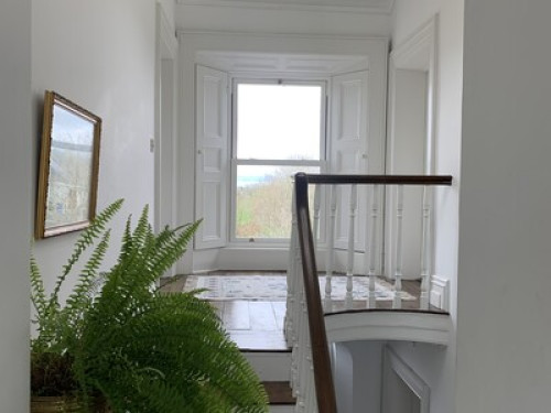 Period House in Scenic Village - Gallery - 8