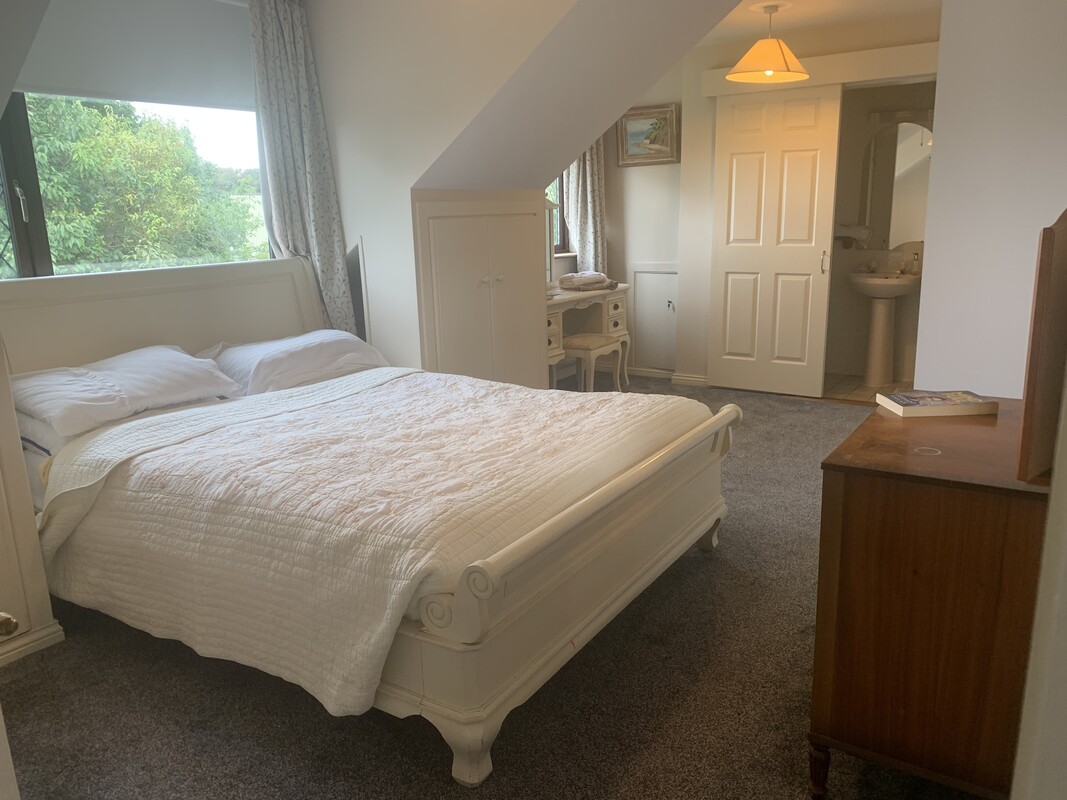  Double Room (Full Room)  -  Rooms available.  - Gallery -  1