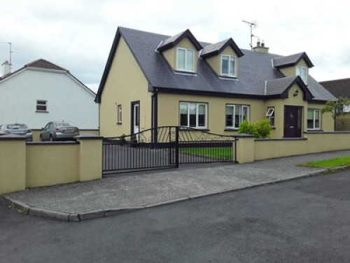Lovely and central Tuam - Gallery - 7