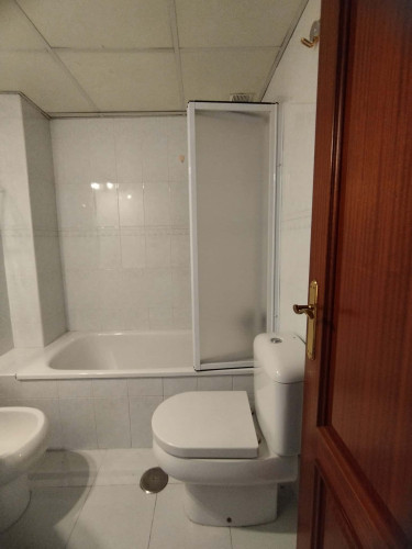 H1 Avenida América  - Gallery -  5