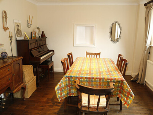 Double room in horse racing village - Gallery - 6