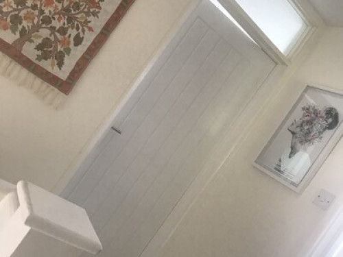 Double Room for a Female Guest - Gallery - 12