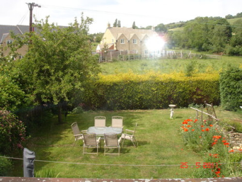 friendly-family-in-pretty-cotswold-birmingham-14818351020240822051453AM