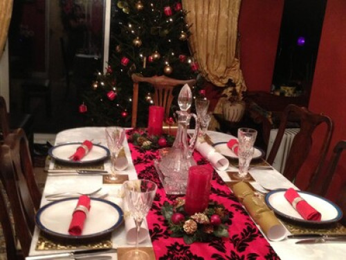 friendly-family-in-pretty-cotswold-birmingham-197385902720240822051424AM