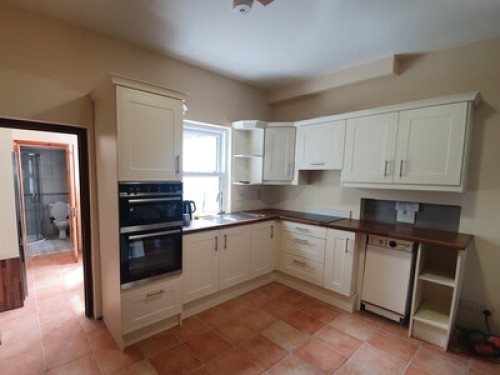 Townhouse in cahirciveen Kerry 