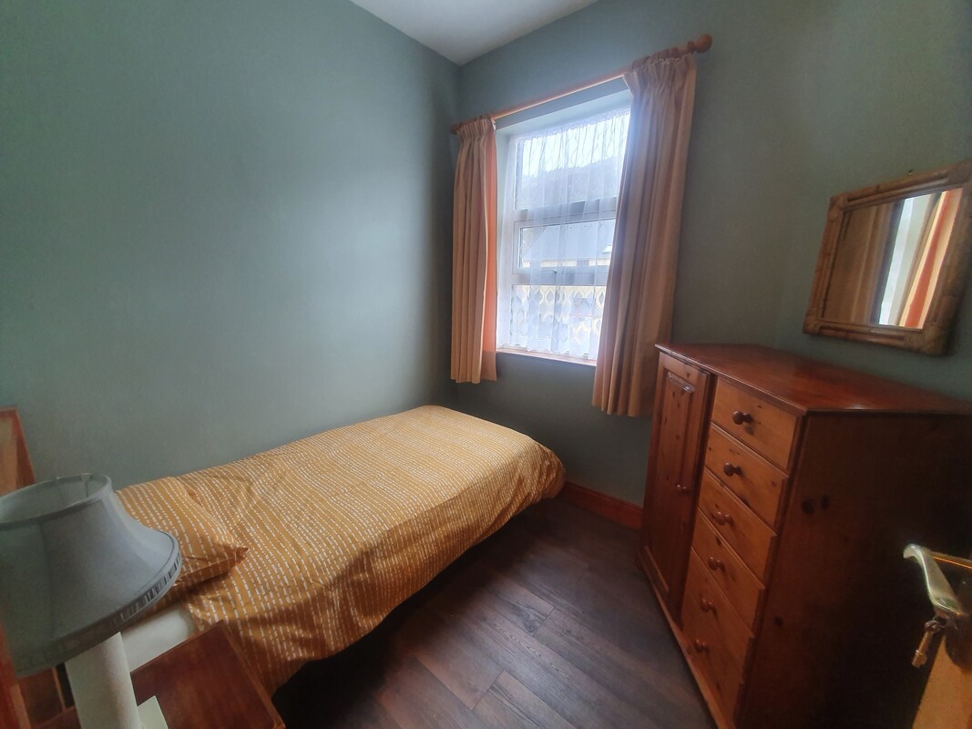 Bedroom 2(Full Room) - 1