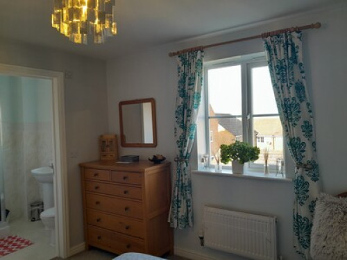 friendly-down-to-earth-host-nottingham-61536757320240822052759AM