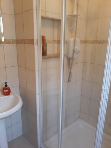 fun and sporty family lakeside