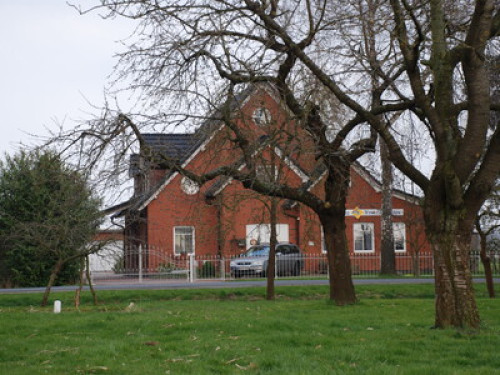 Familial countryside property