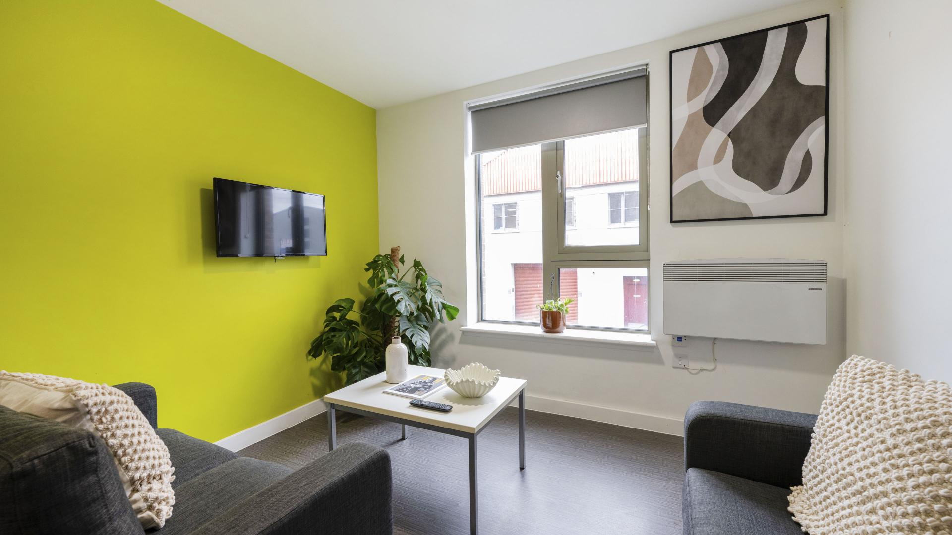 Silver En-Suite - 3