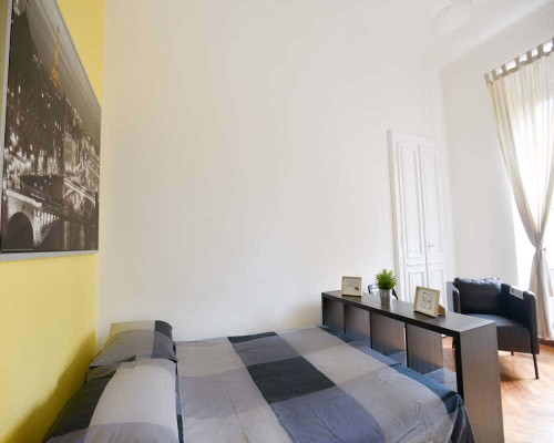 Stanza in Via San Secondo