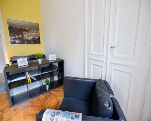 Stanza in Via San Secondo