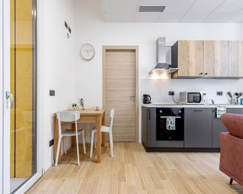 Stanza in Via Carlo Pedrotti