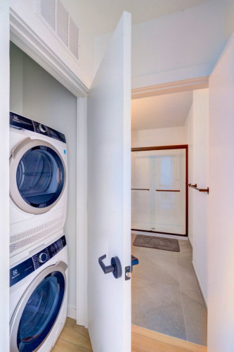 Foster Home - Gallery - 46