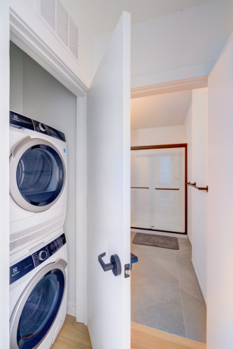 Foster Home - Gallery - 92