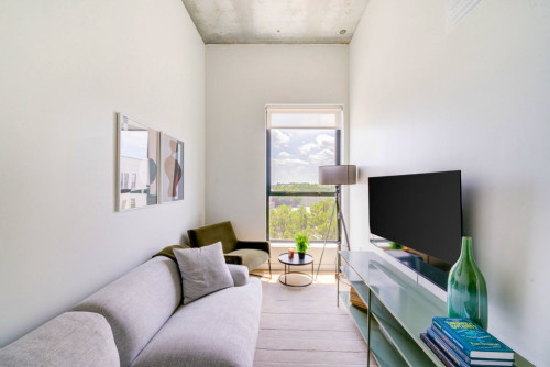 Foster Home - Gallery - 13
