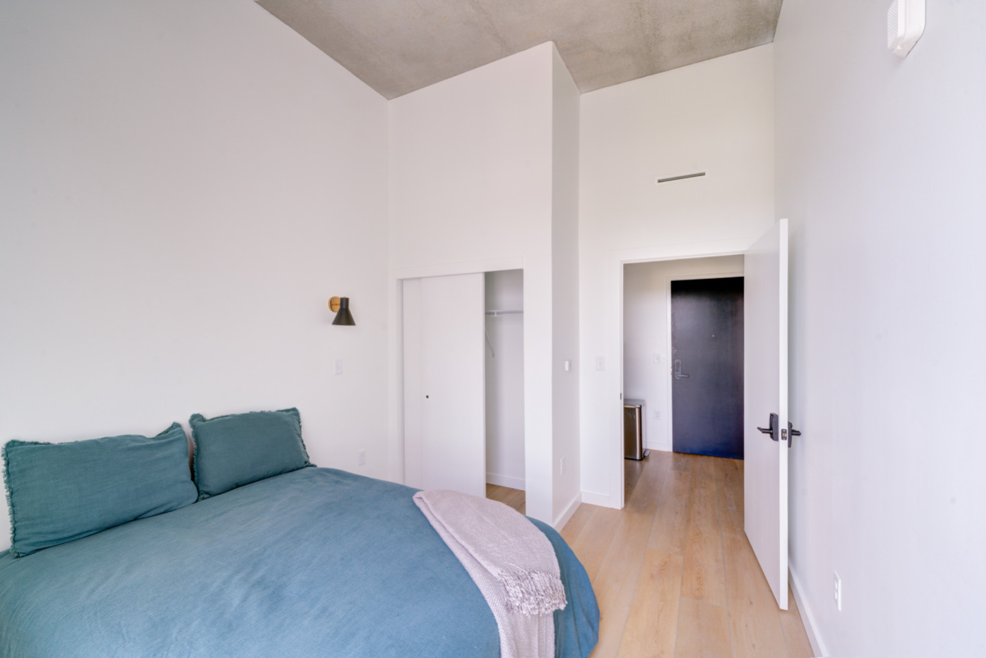 Furnished Room In Shared 3Bd 2Ba - Gorgeous 3 bed 2 ba in South End nearby New Bern Station - Gallery - 7