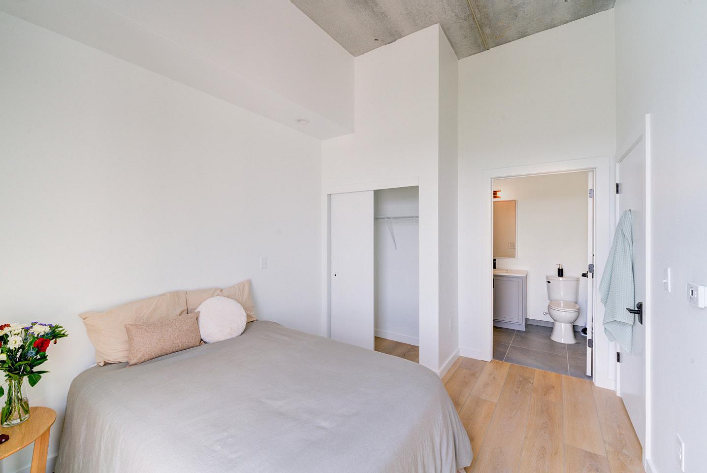 Ensuite Furnished Room In Shared 3Bd 2Ba - Gorgeous 3 bed 2 ba in South End nearby New Bern Station - Gallery - 22