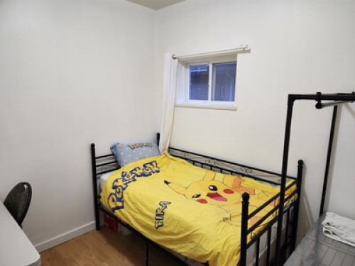 Quiet Homestay Richmond Central