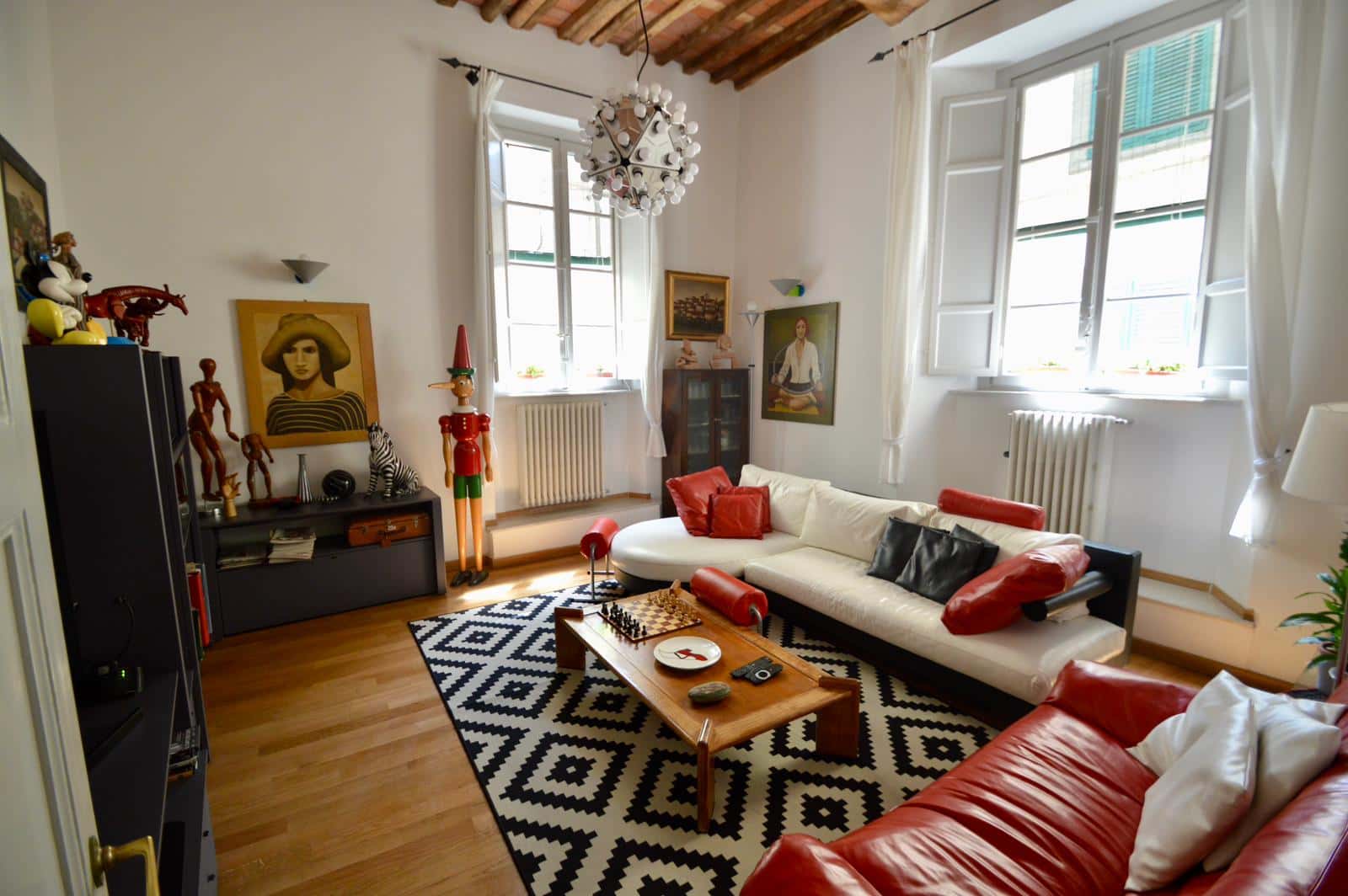  Apartment In Via Cherea, Lucca For 130 M² With 2 Bedrooms  -  Apartment in Via Cherea, Lucca for 130 m² with 2 bedrooms  - Gallery -  1
