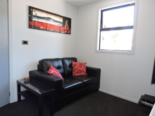Clean, Modern and Stylish home  - Gallery -  5