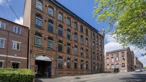 Homes for students Nottingham square
