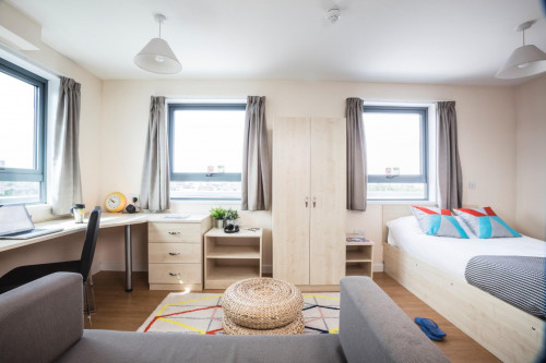 Blithehale Court Unite - Gallery - 16